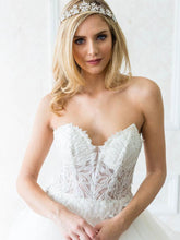 Load image into Gallery viewer, Honora Crown