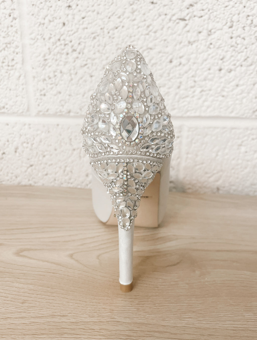 Barbara Peep Toe Heel - White/Silver