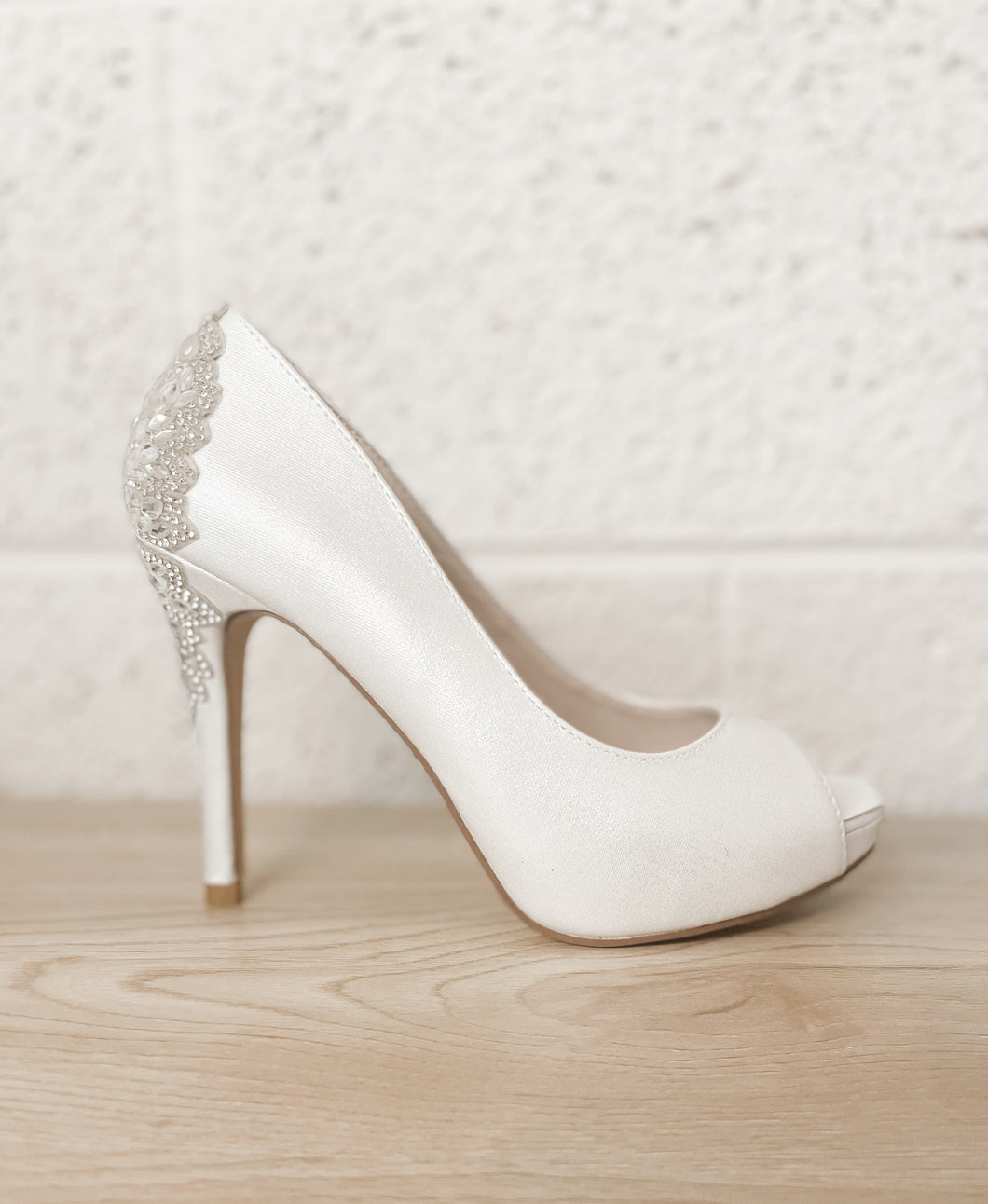 Barbara Peep Toe Heel - White/Silver – Eleven Eleven Bridal